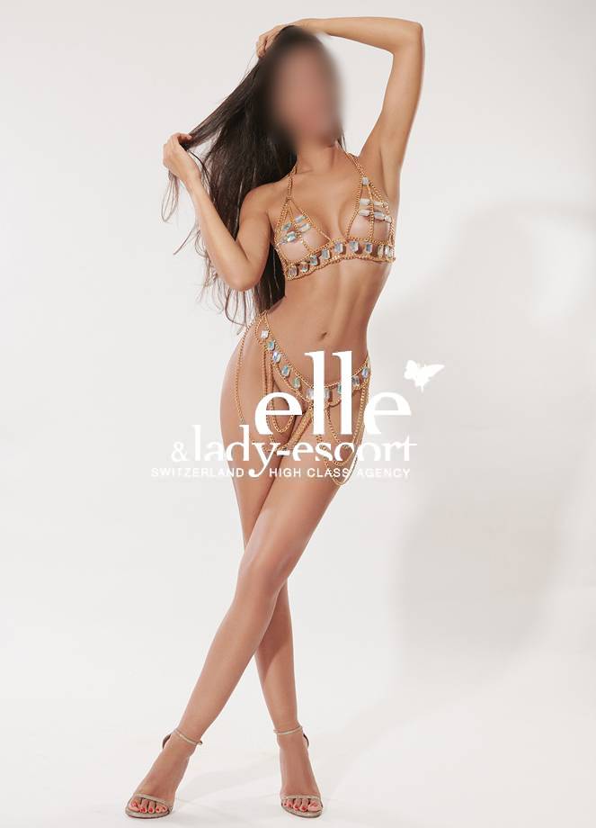 Escort A Geneve jusqu'à Vendredi - Nina VIP  